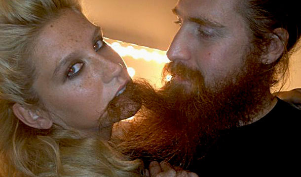 Ke$ha’s Bearded Beau Revealed